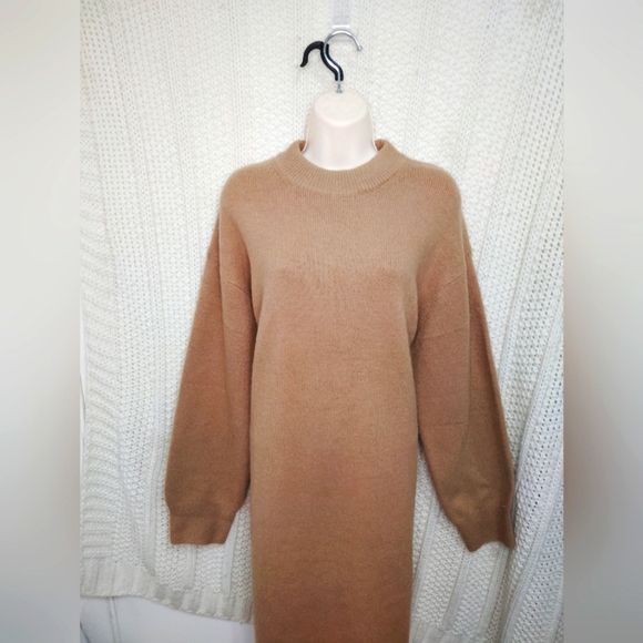 2 For $25! H&M sweater dress (NWT) - Picture 1 of 5